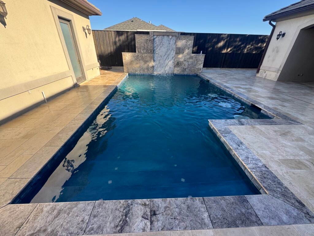 The Pros and Cons of Saltwater vs. Chlorine Pools