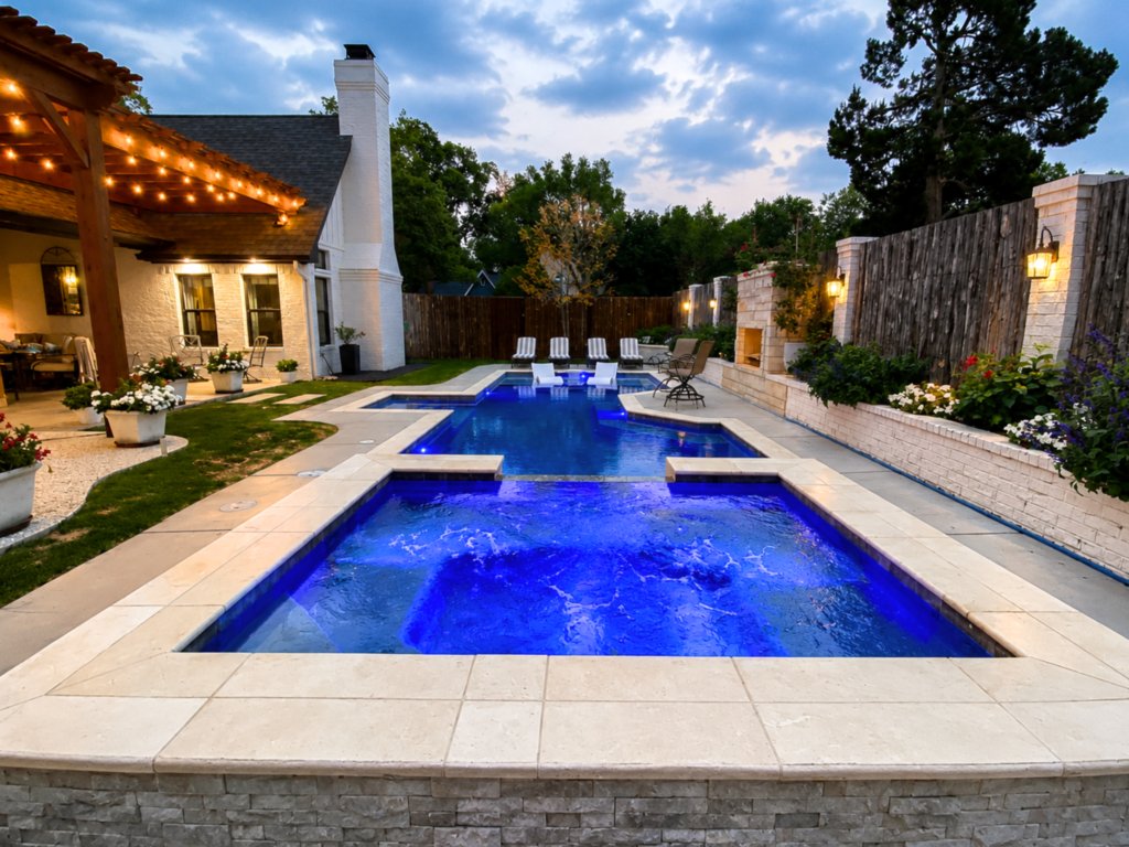 Best Poolside Landscaping Ideas for a Resort-Style Backyard