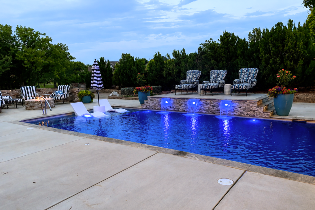 Choosing the Perfect Pool Shape and Size for Your Backyard